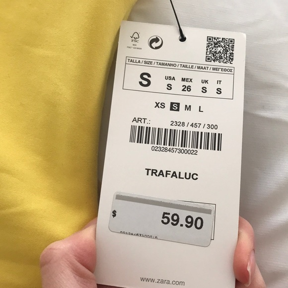 Zara Trafaluc Yellow Mini NWT size S - Picture 2 of 4